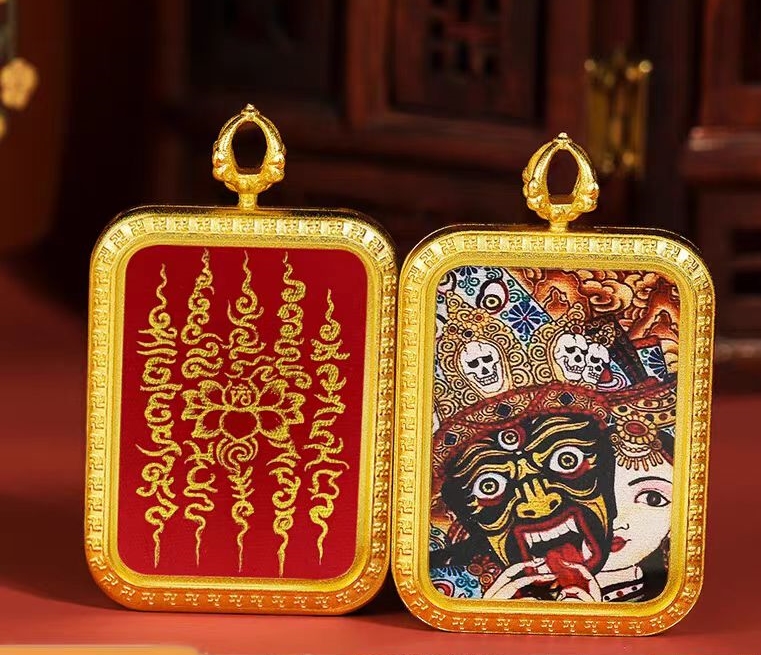 Tibetan green tara hand-painted thangka pendant